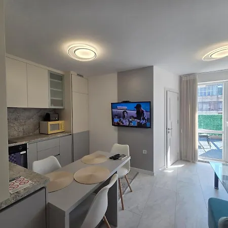 Апартаменти Iva's Cozy Loft *