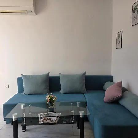 Апартаменти Iva's Cozy Loft