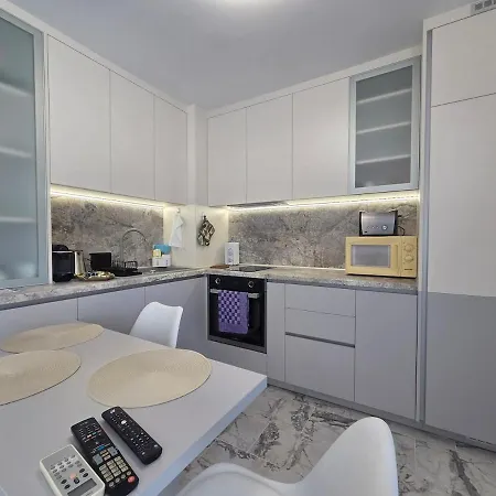 Апартаменти Iva's Cozy Loft Варна