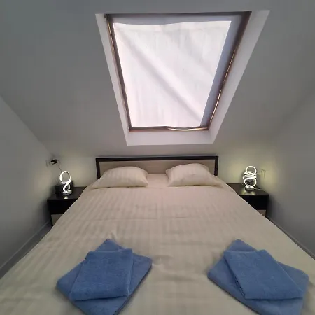 Апартаменти Iva's Cozy Loft Варна