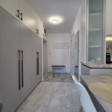 Апартаменти Iva's Cozy Loft *
